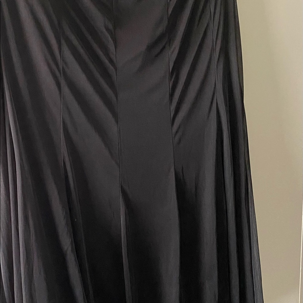 Never worn, black skirt with sheer overlay, 4X